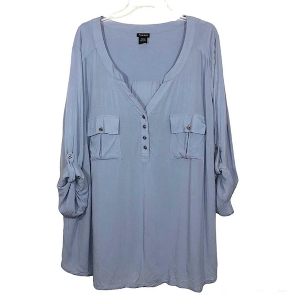 Torrid Light Weight Split Neckline Half Buttoned … - image 1